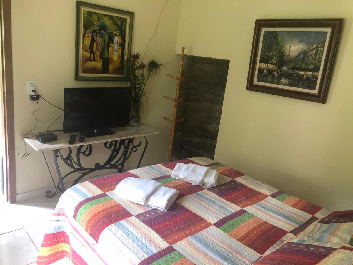 Mirante Imperial Inn *